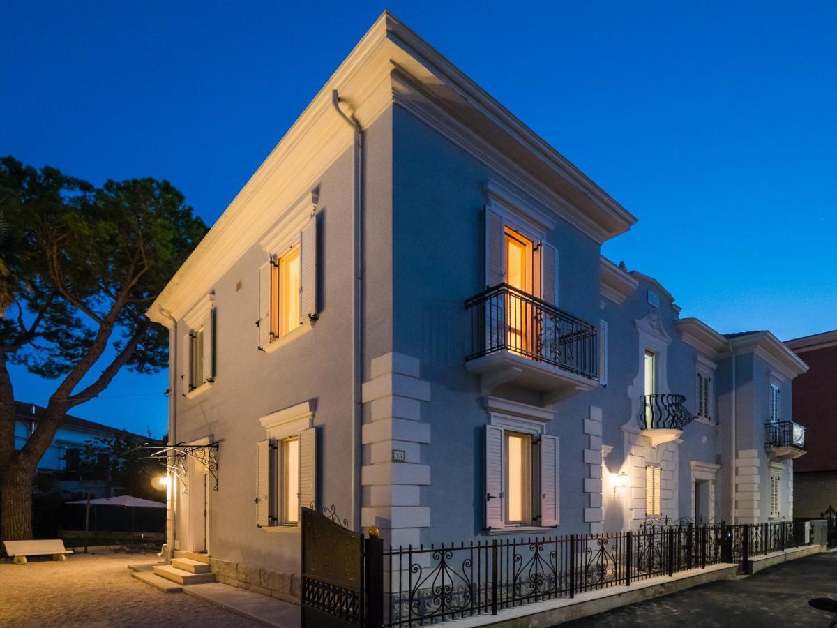 B&B Villa Tozza Senigallia Exterior photo